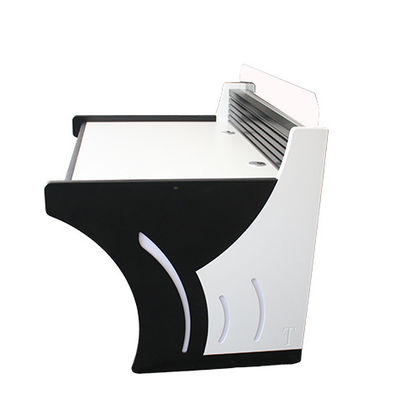 SPCC koudgewalste stalen meubelconsole voor monitor- en controlekamer 1200*750*900